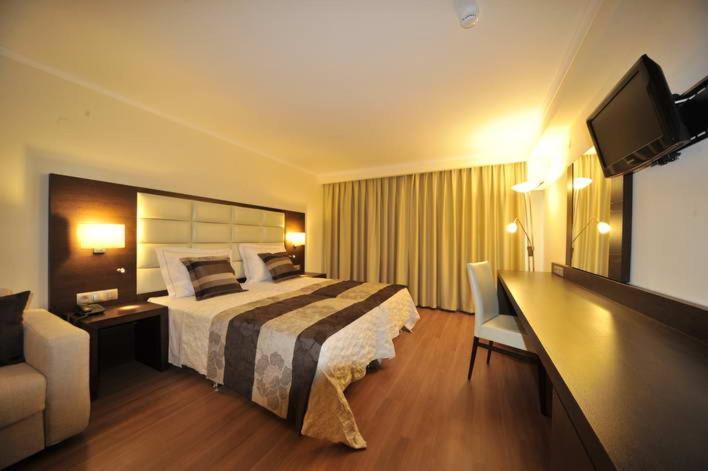 Europa Hotel Касторія Екстер'єр фото