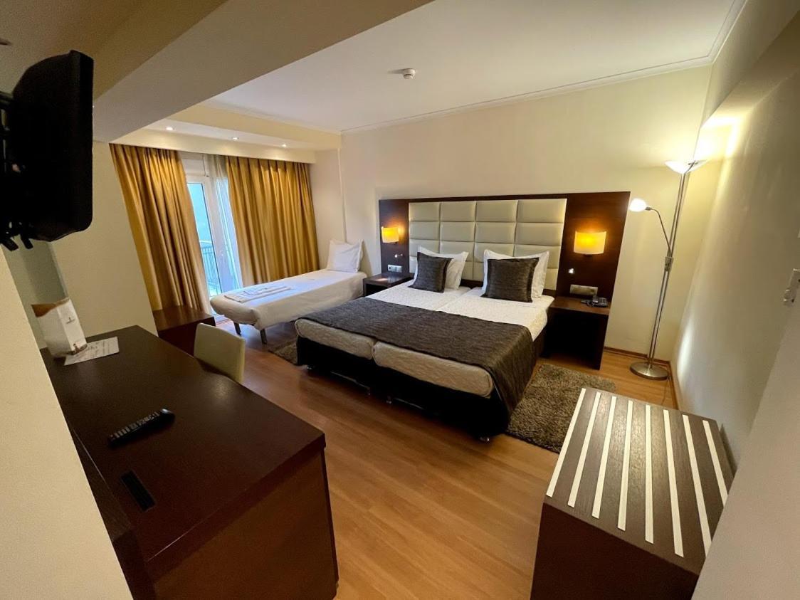 Europa Hotel Касторія Екстер'єр фото
